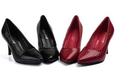 女鞋国际品牌（女鞋国际品牌大全）-第3张图片-精品皮鞋网